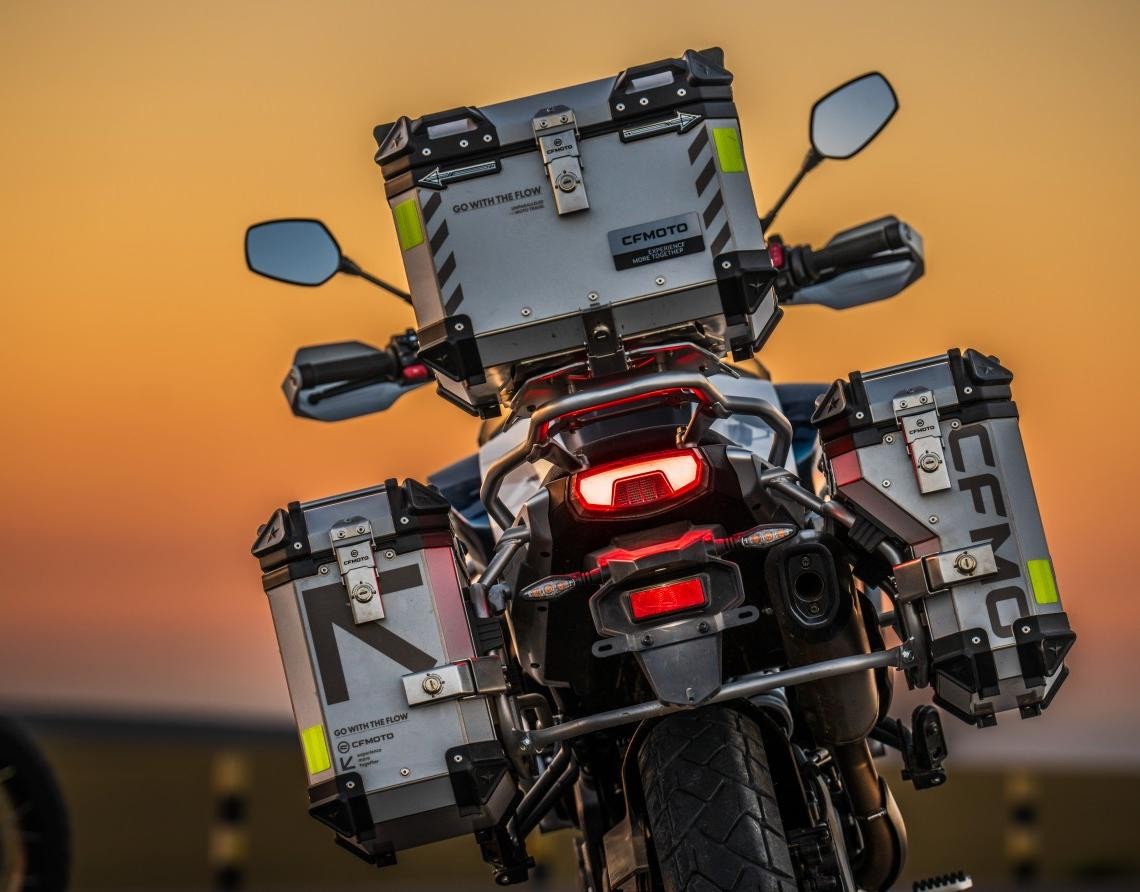 CF Moto 700MT 2025, ADV Tầm Trung Cao Cấp, Giá Rẻ, Chính Hãng tại Cần Thơ