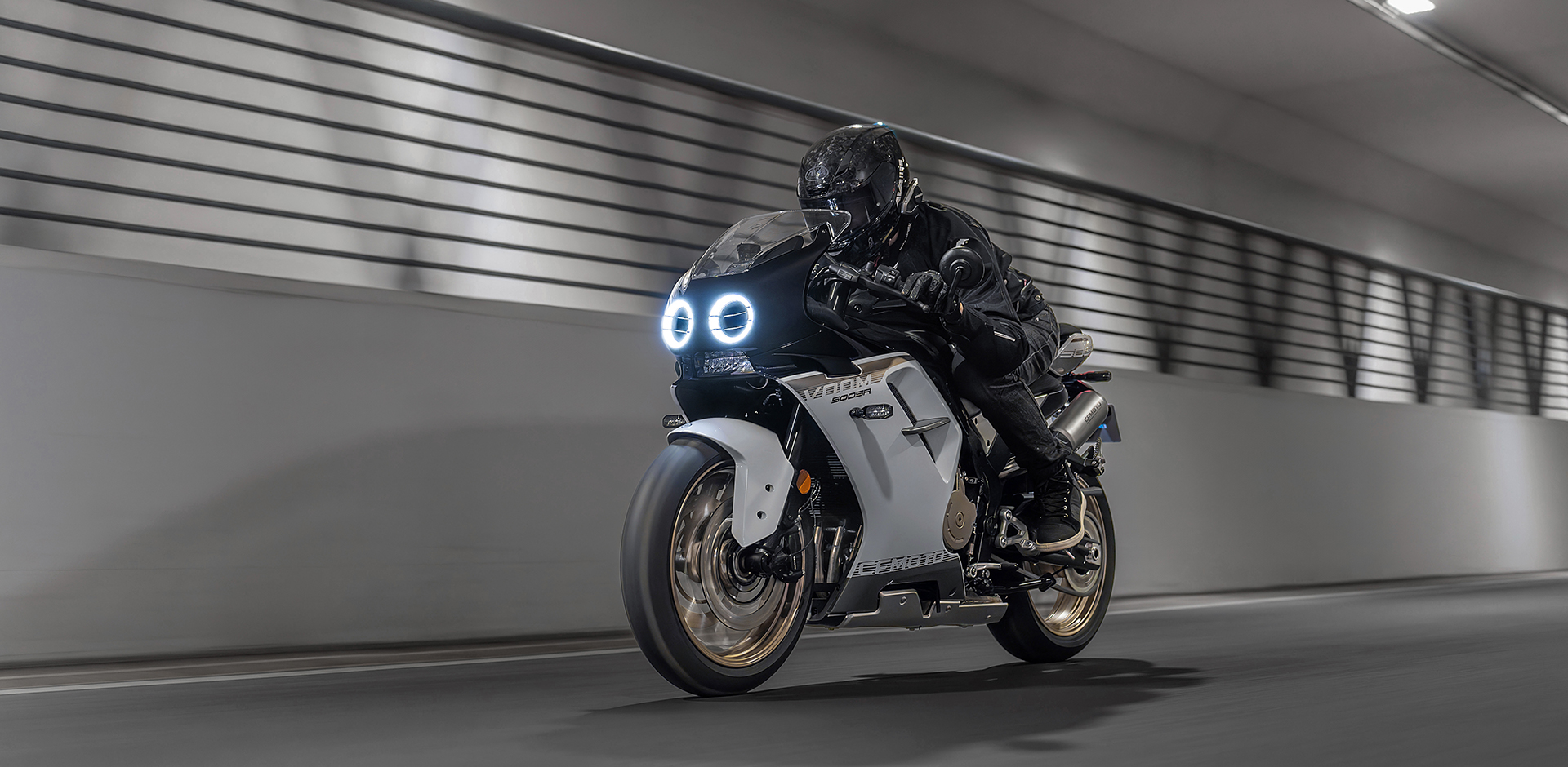 CF Moto VOOM 500SR, 4 Xi Lanh Thẳng Hàng, Retro Sport Độc Đáo tại Cần Thơ