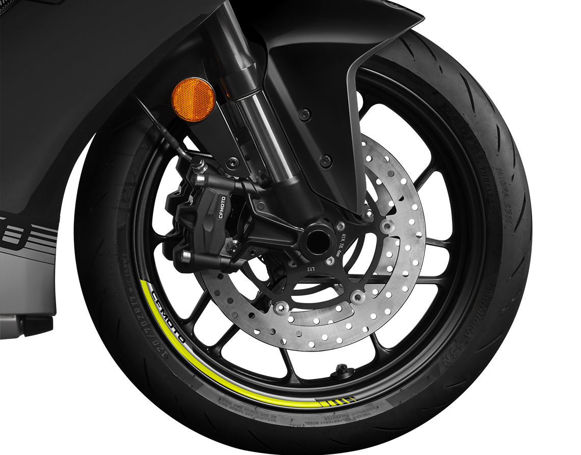 CF Moto VOOM 500SR, 4 Xi Lanh Thẳng Hàng, Retro Sport Độc Đáo tại Cần Thơ