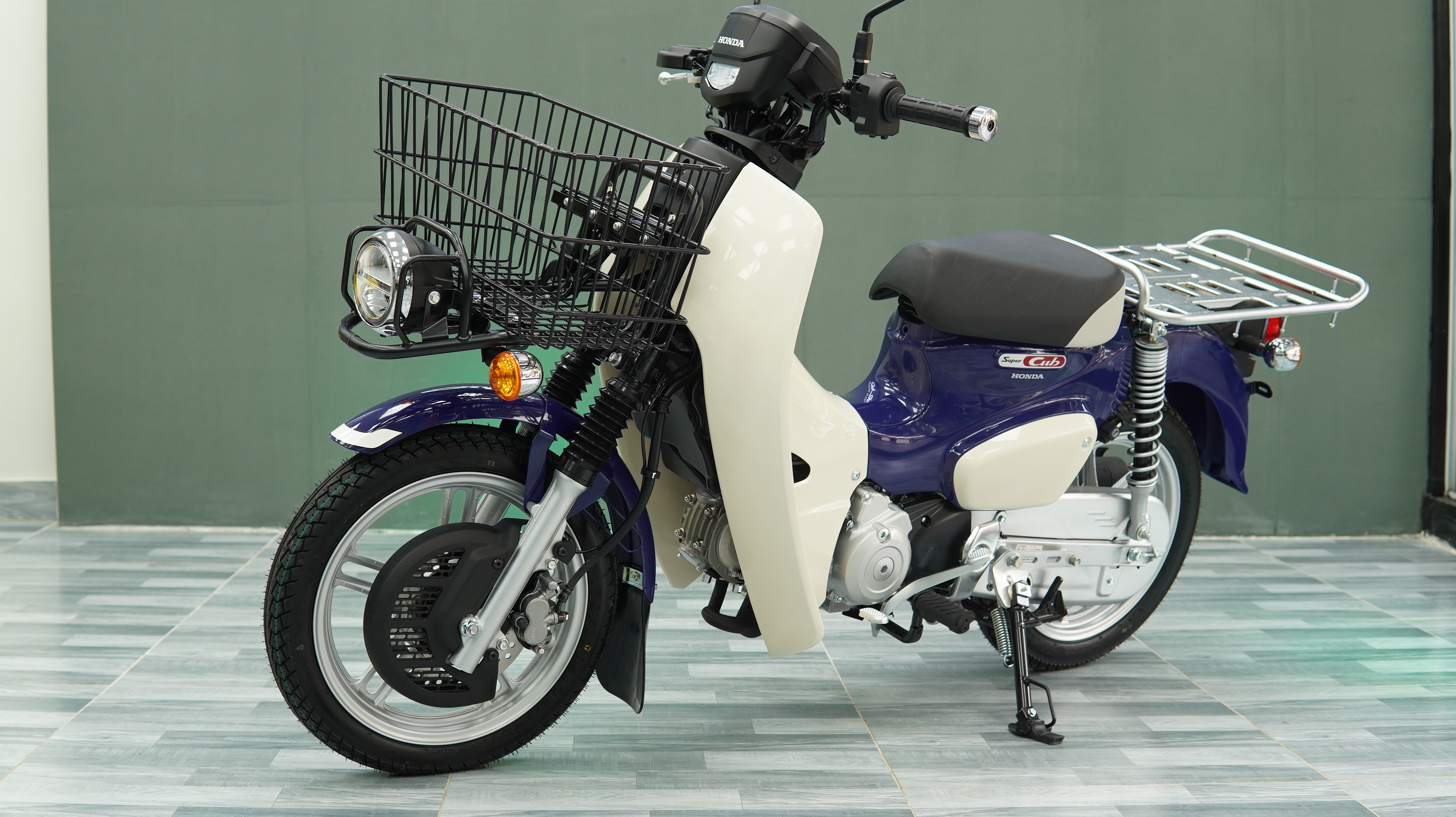 Honda Super Cub 110 Pro ABS 2025, Nhập Khẩu Chính Hãng Từ Nhật tại Cần Thơ