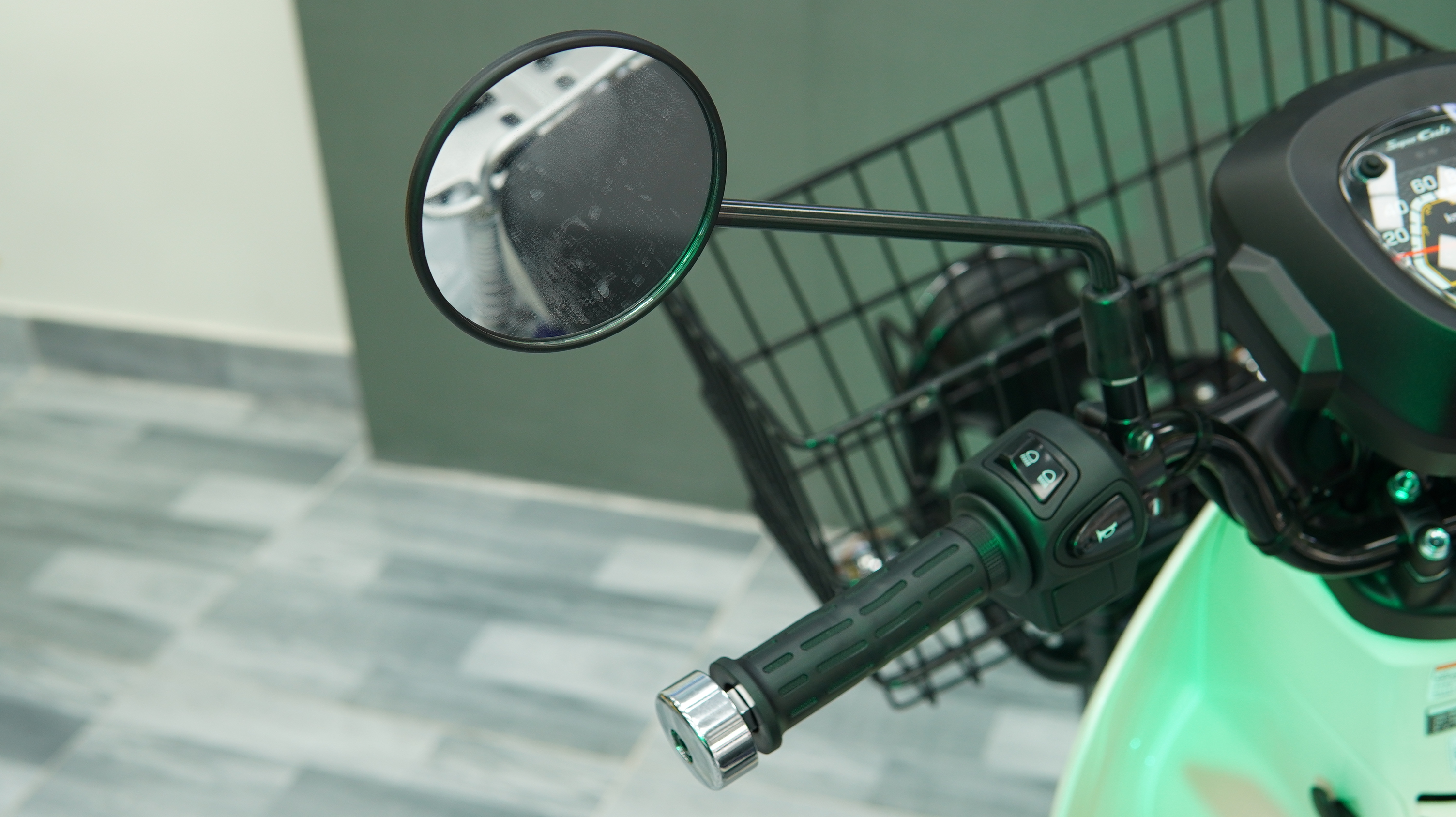 Honda Super Cub 110 Pro ABS 2025, Nhập Khẩu Chính Hãng Từ Nhật tại Cần Thơ