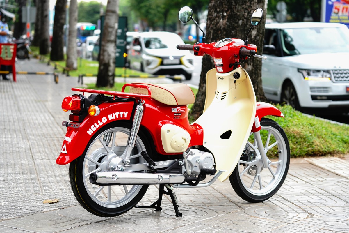 Honda Super Cub 110ABS Hello Kitty Edition, Made In Japan tại Cần Thơ