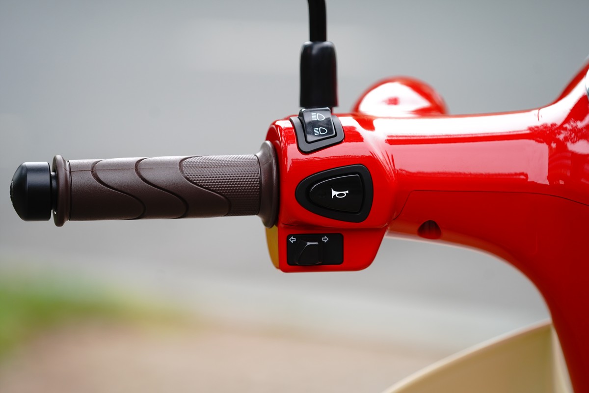 Honda Super Cub 110ABS Hello Kitty Edition, Made In Japan tại Cần Thơ