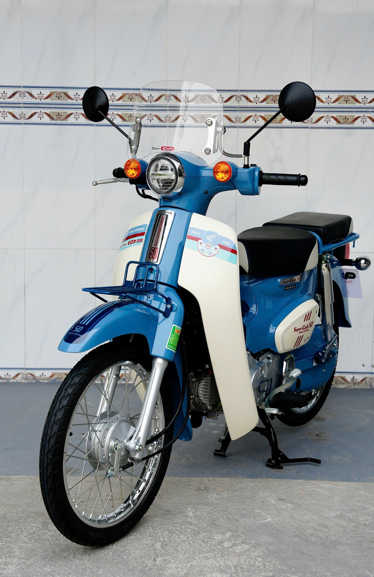 Honda Super Cub 50 Final Edition Custom Độc Quyền 12 phụ kiện