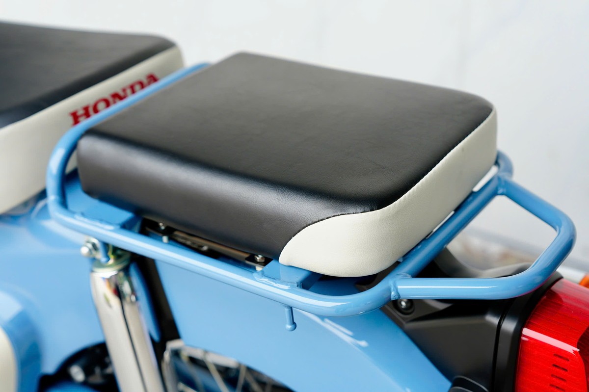 Honda Super Cub 50 Final Edition Custom Độc Quyền 12 phụ kiện