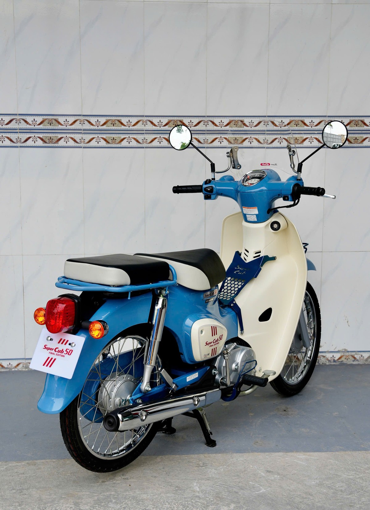 Honda Super Cub 50 Final Edition Custom Độc Quyền 12 phụ kiện