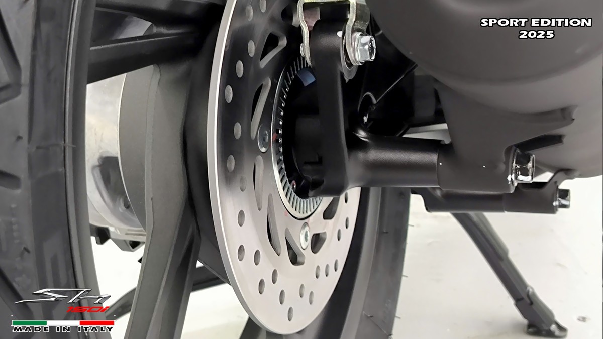 Honda SH150i Sport Edition 2025 Trắng, Made In Italy, Nhập Chính Hãng tại Cần Thơ