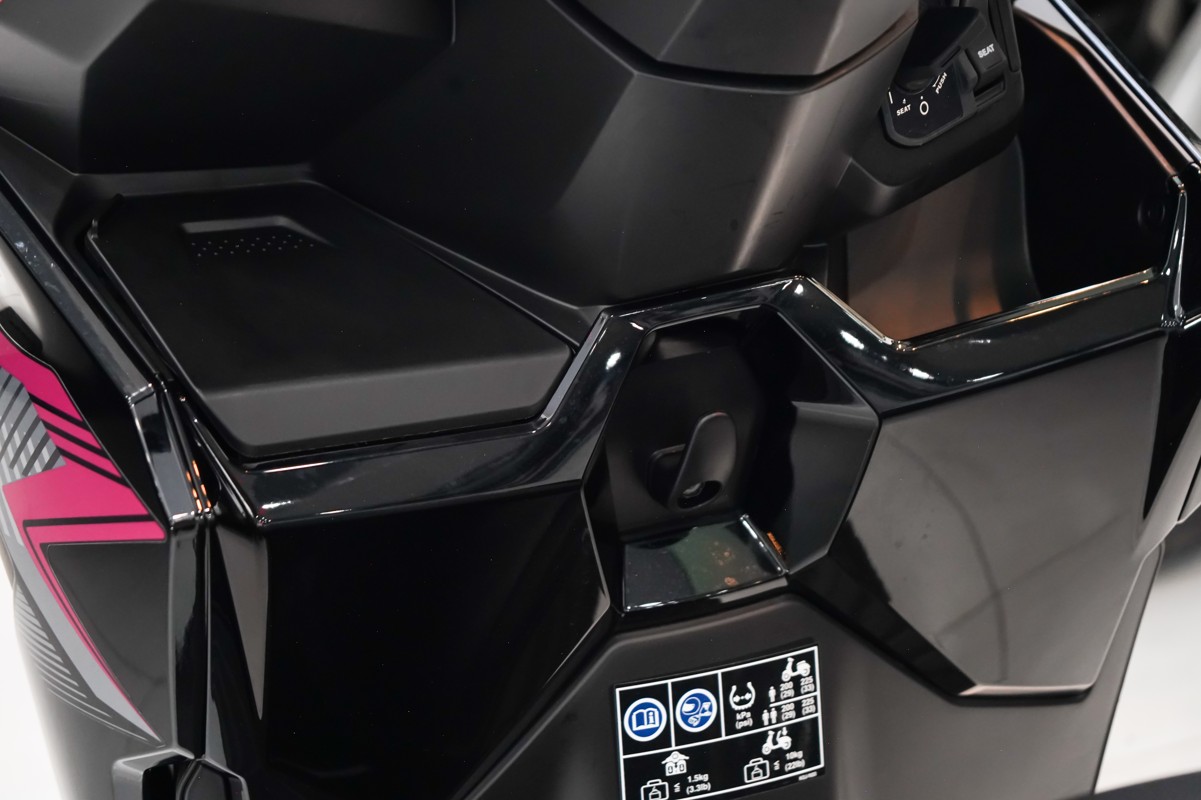 Honda Vario 125 2025 Nhập Khẩu Chính hãng Malaysia đạt Chuẩn EEV tại Cần Thơ