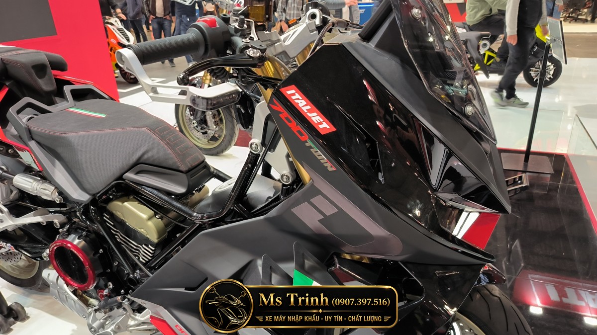 Italjet 700 2026 Tại Moto Đồng Tháp - Chiến Binh Chỉ 700 Xe Hyper Scooter Cực Hiếm hồ sơ hải quan, nhập chính ngạch