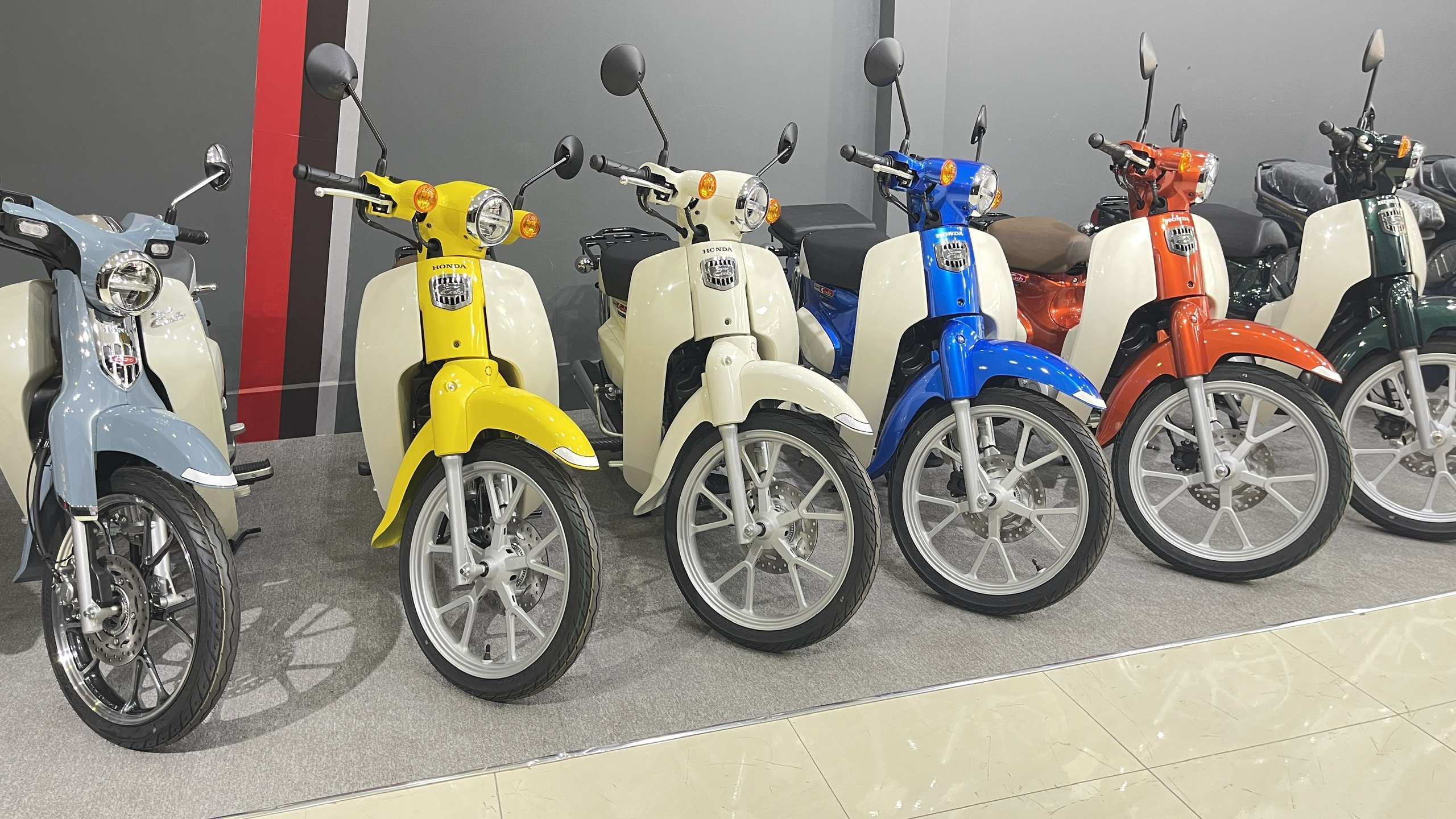 Honda Super Cub 110 ABS, Made In Japan, NK Chính Hãng, Hiếm tại Cần Thơ