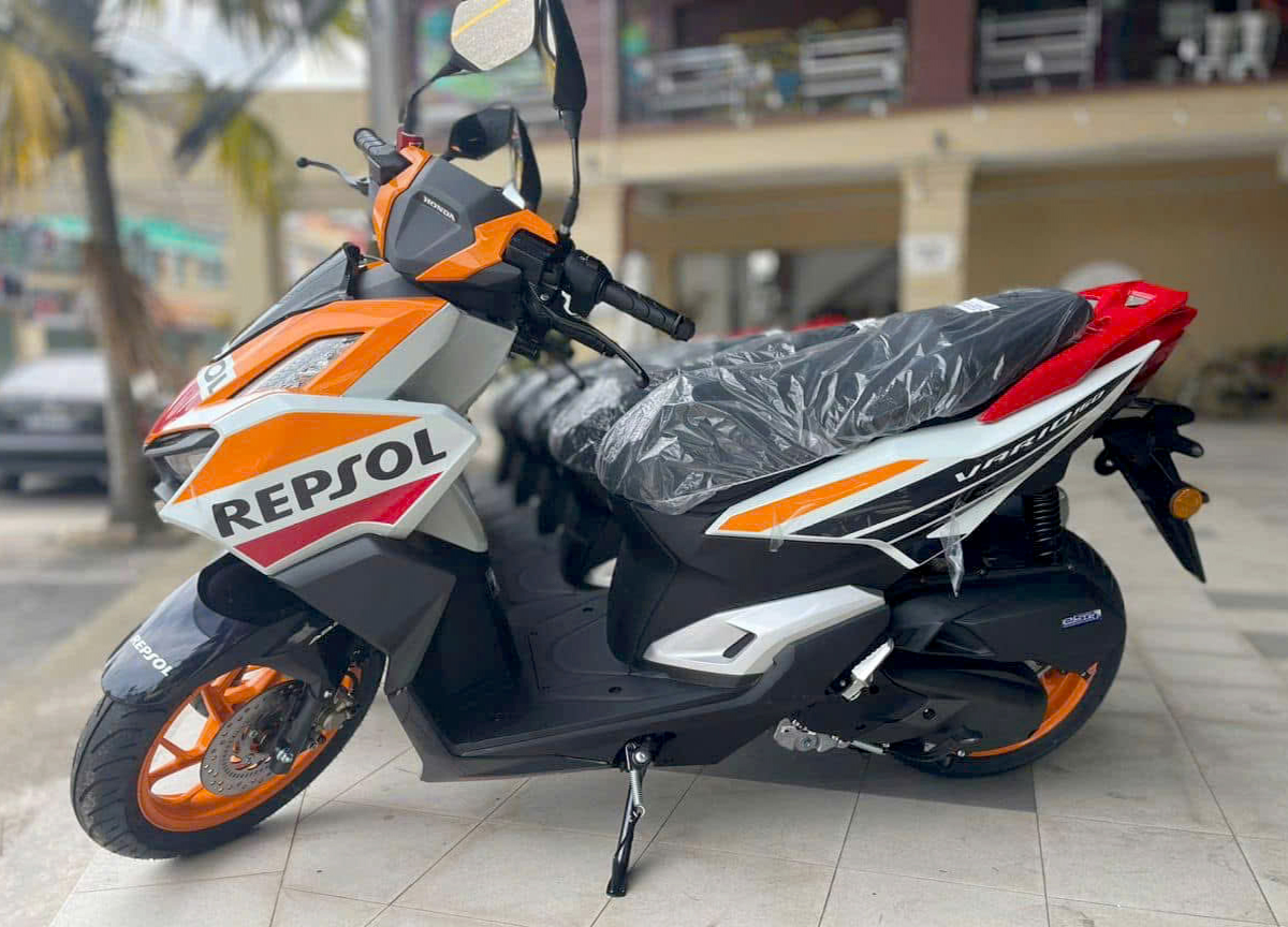 Honda Vario160 Repsol Edition, Giới hạn 2.000 xe, NK Malaysia tại Cần Thơ