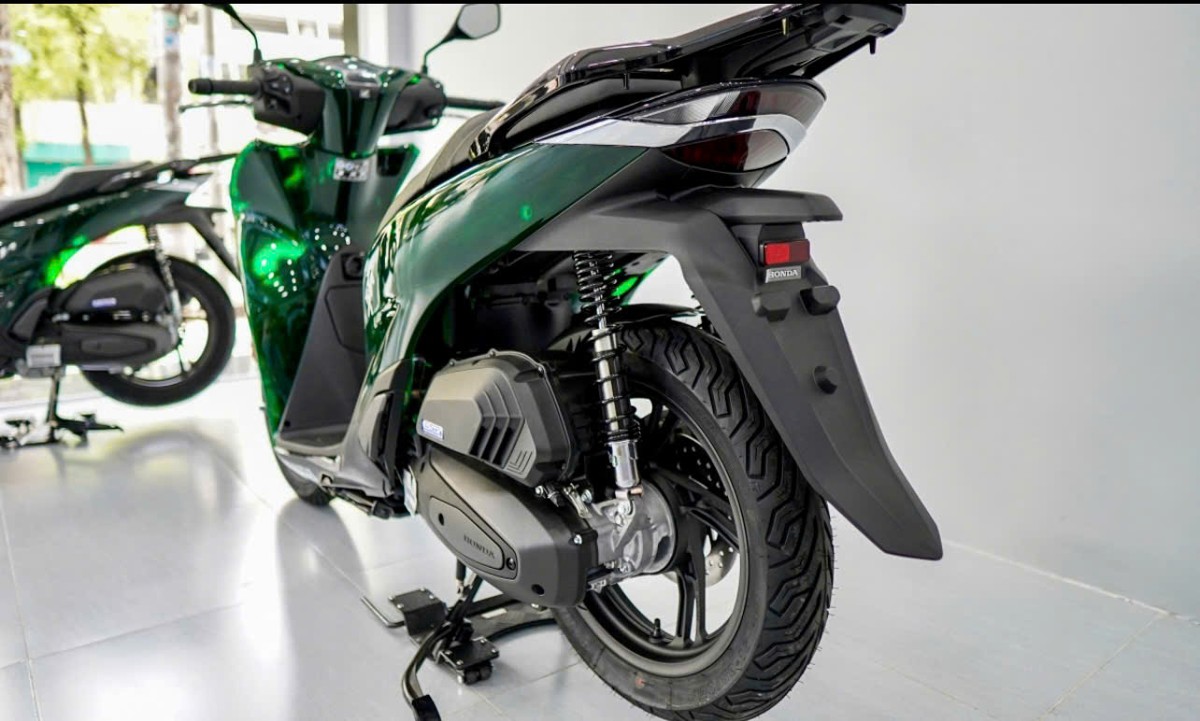 Cận cảnh Honda Sh125 Vetro