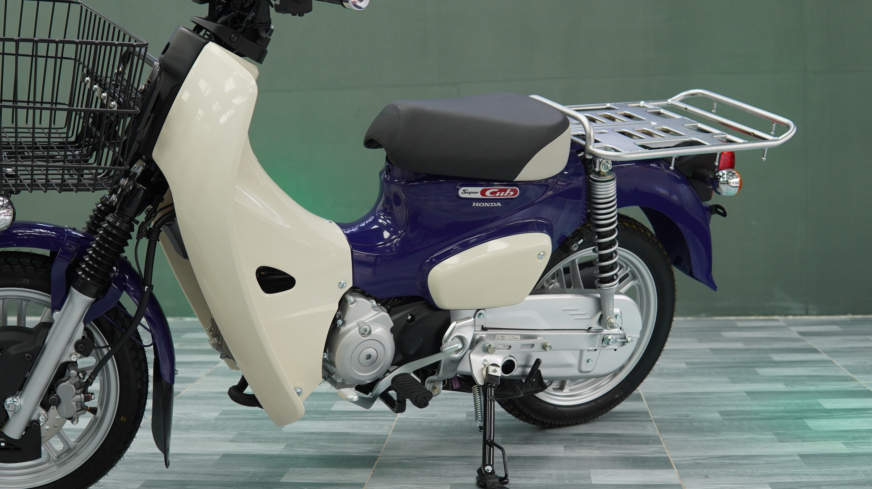Honda Super Cub 110 Pro ABS 2025, Nhập Khẩu Chính Hãng Từ Nhật