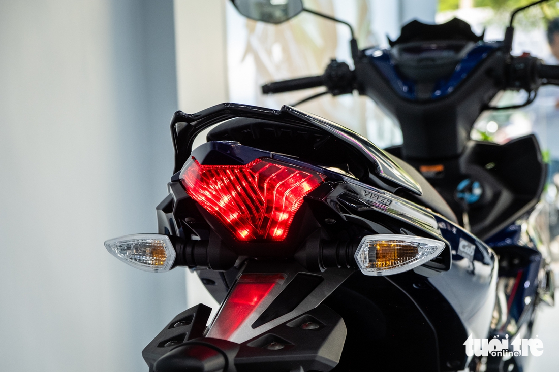 Yamaha Y15ZR SE được nhập khẩu nguyên chiếc từ Malaysia