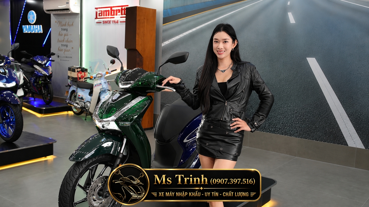 Phần đầu Honda SH150i Green Sapphire nổi bật với màu xanh Vetro Green