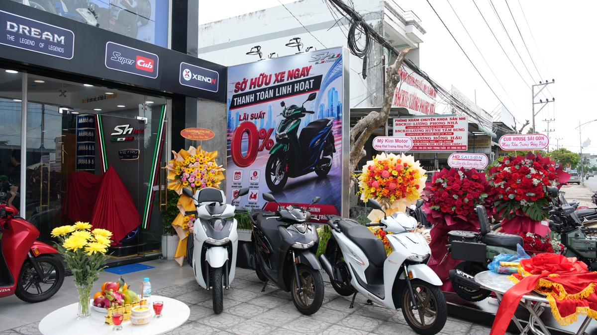 Khai trương Moto Đồng Tháp và ra mắt 2 siêu phẩm Hyosung GV350X, SH150i Super Vetro 2 in 1